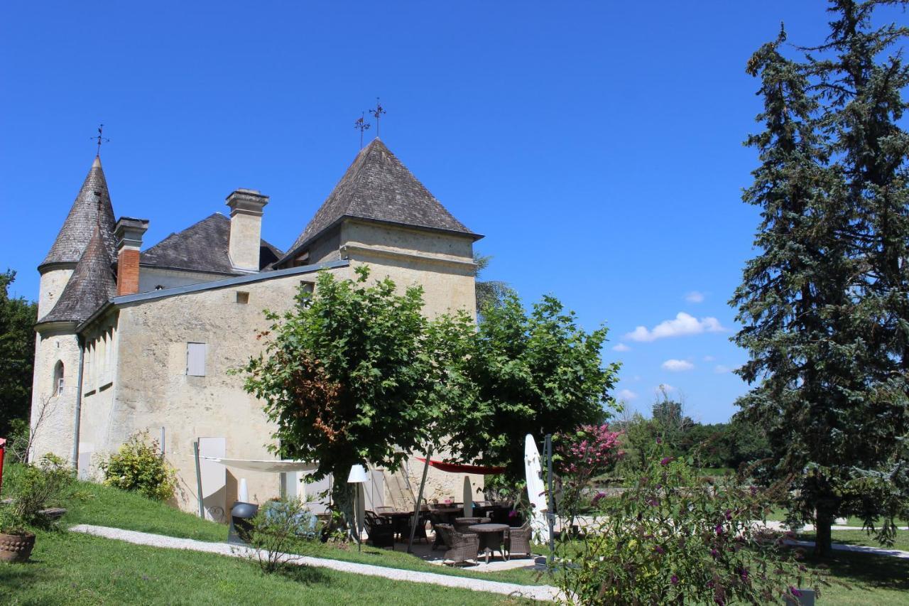 Chateau De Courtebotte Saint-Jean-de-Blaignac Exterior photo